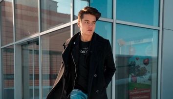 VIDEO Selly, cel mai urmărit vlogger