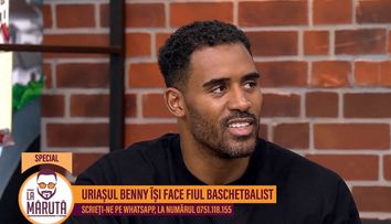 Uriașul Benjamin Adegbuyi a venit La Măruță cu viitorul uriaș Patrick,  fiul sau de aproape 9 ani! Cât de simpatic e băiatul care îi calcă pe urme