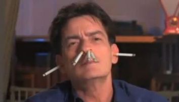 VIDEO Un interviu-parodie al lui Charlie Sheen a devenit HIT pe internet in cateva ore!