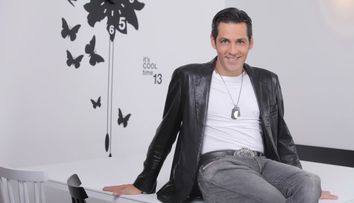 Stefan Banica Jr. canta cu Marius Moga in noul lui videoclip: Asculta si tu piesa 