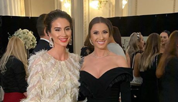 Anamaria Prodan și Geanina Ilieș față în față. Cele două pețitoare de gospodari s-au întrecut în eleganță