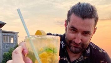 Smiley, fotografie amuzantă pe Instagram: “Nu vă ambalați. E un număr de echilibristică în doi”