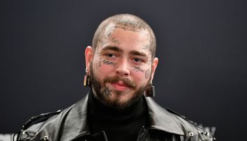 Un zâmbet de 1,6 milioane de dolari. Cum arată Post Malone după ce și-a pus dinți de diamant