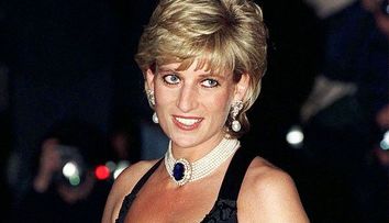Imagini nemaivăzute cu prințesa Diana, în bikini, pe un iaht