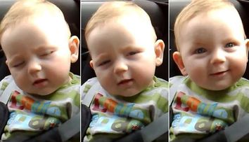 Cine a spus ca bebelusii obositi sunt suparaciosi si plangaciosi? Micutul acesta este cu adevarat adorabil si a strans mii de vizualizari: VIDEO