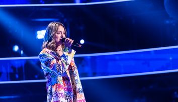 Vocea României, 27 septembrie. Mihaela Straton a întors trei scaune și a lăsat-o pe Theo Rose cu gura căscată: „Începutul piesei a fost orgasmic!”