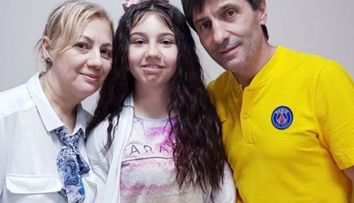 Ce mai face și cum arată acum Kassandra Rotariu, fiica adoptată de Iosif Rotariu și soția sa, care a suferit peste 50 de operații