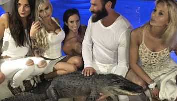 Dezvăluirile unui model. Ce se întâmplă, în realitate, la petrecerile playboy-ului Dan Bilzerian