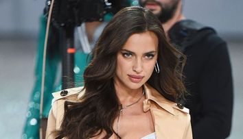 Irina Shayk, aparitie de senzatie la plaja. A nascut in urma cu cinci luni, dar are o silueta perfecta