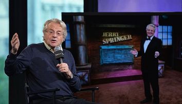 A murit Jerry Springer, unul dintre cei mai controversați prezentatori din istoria televiziunii