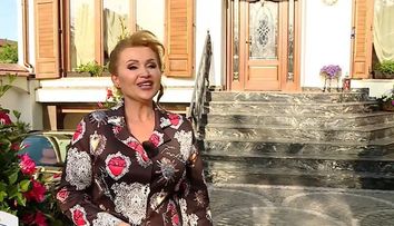 Casa cântăreței Gabi Nistor, o adevărată comoară. „În tot am pus suflet, pentru că toate obiectele sunt alese de mine”