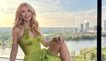 Andreea Bălan, criticată dur pentru ținuta de la Mănăstirea Prislop. Apariția a stârnit controverse!