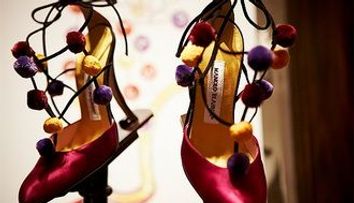Manolo Blahnik - pantofi chic, model unicat si exclusiv! Iti plac?