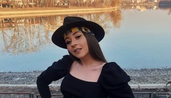 Nicole Cherry lansează o nouă variantă acustică a hitului 