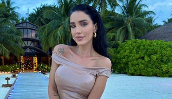Adelina Pestrițu, la doar câțiva pași de un rechin, în mijlocul Oceanului Indian. Cum a reacționat vedeta, atunci când i-a sesizat prezența