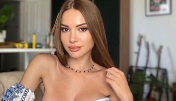 Otilia Bilionera, super sexy în costum de baie! Cum s-a fotografiat artista în Dominicană, înainte de finala Survivor
