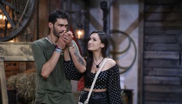 Viviana Sposub și George Burcea, infectați cu COVID-19. Cei doi au oferit declarații, în exclusivitate, la Vorbește Lumea! 