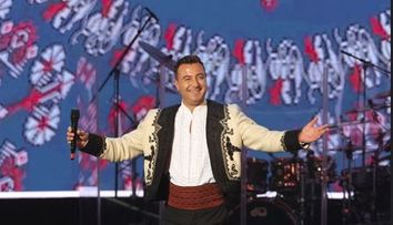 În exclusivitate La Măruță, Valentin Sanfira a vorbit despre coșmarul vieții: „Fără cască, muream pe loc!”