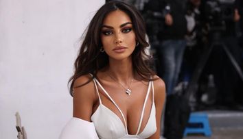 Mădălina Ghenea, clipe de coșmar în aeroport. A fost agresată de un angajat al unei companii aeriene. Fiica vedetei a asistat la întreaga scenă: „Acest bărbat m-a abuzat...plângeam cu fiica mea”