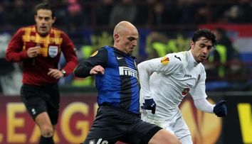 Nu va lasam singuri, credem in MINUNI! Castiga aici bilete la Steaua – Ajax pe National Arena si CFR – Inter de joi de la Cluj!
