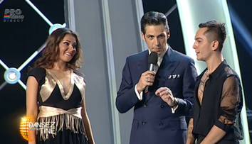 Elena Ionescu si Freek au luat prima nota de 10 din acest sezon. Dansul lor sexy, dar dificil de salsa a smuls numai laude: 