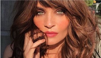 Helena Christensen, în costum de baie la 50 de ani. Cum arată acum supermodelul anilor 90