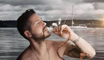 Cu cine își bea Jorge cafeaua? Uite cine l-a inspirat!