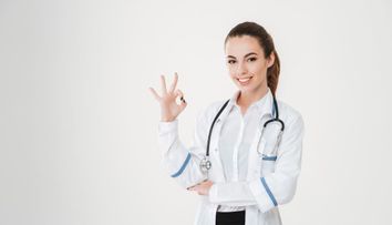 A fost autorizat primul vaccin din lume împotriva noului coronavirus 