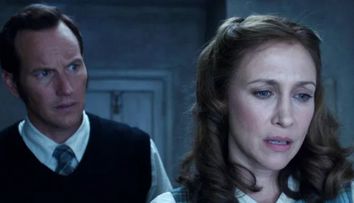 Vera Farmiga, actrița din The Conjuring, s-a trezit cu vânătăi în formă de cruce după filmări: „Forme inexplicabile pe corpul meu” FOTO