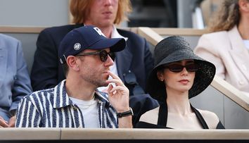 Mai fotografiată decât toate starurile de la Roland Garros! Cine e vedeta care a atras toate privirile în tribune cu un look à la Audrey Hepburn