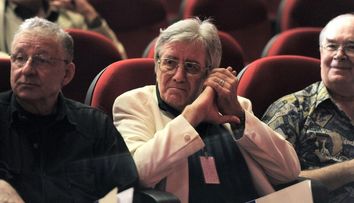 Cornel Constantiniu, internat în spital pentru o nouă operație. Cum se simte îndrăgitul solist vocal