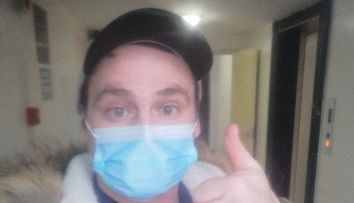 Mărturia primului britanic diagnosticat cu coronavirus: “Cea mai îngrozitoare boală pe care am avut-o vreodată”