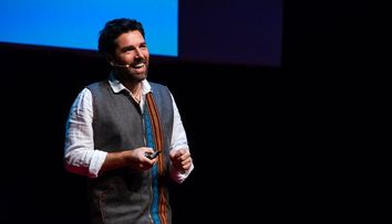 Alex Dima, la TEDxBucharest: 