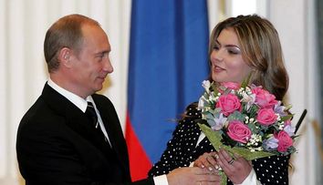Ce funcție importantă a primit Alina Kabaeva, presupusa soție a lui Putin. Va fi tot mai des în centrul atenției