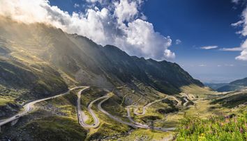 VIDEO Cum arată vechea cabană a lui Ceaușescu de pe transfăgărășan