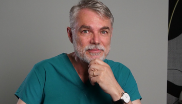 INTERVIU Dr. Mihai Craiu, cele mai importante reguli pentru sănătatea și dezvoltarea armonioasă a copilului: ”Un copil nu este un adult în miniatură!”
