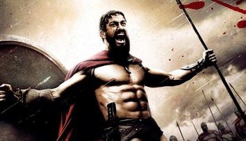 Gerard Butler, la 13 ani de la 300 – Eroii din Termopile. Cum arată în prezent abdomenul lui FOTO PAPARAZZI