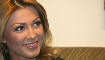 De luni, de la 22.00, Cancan Tv aduce ACASA exclusivitati mondene si <span style=