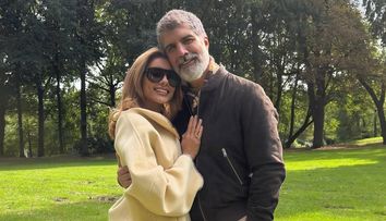 Özcan Deniz a albit de tot. La 53 de ani, starul din serialele turcești este de nerecunoscut