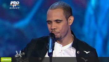 Anthony a cantat piesa<span style=