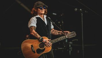 Johnny Depp a devenit imaginea unui celebru brand de bunuri de lux, în urma unui contract de milioane