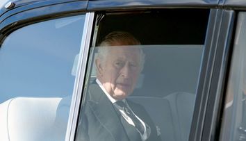 Tentativa de asasinare a Regelui Charles. Ce s-a întâmplat, de fapt, în turneul din Noua Zeelandă