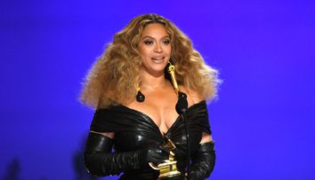 Premiile Grammy 2021. Beyonce, Billie Eilish și Taylor Swift, marile câștigătoare ale serii