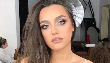 VIDEO Alexia Eram, acasă pentru sărbători