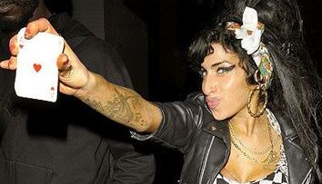 Amy Winehouse<span style=