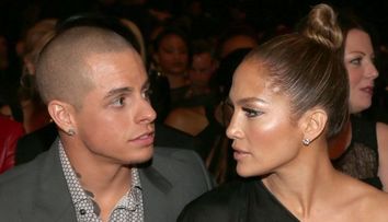 Jennifer Lopez a ignorat cerintele organizatorilor. Tinuta indrazneata care a atras toate privirile la premiile Grammy