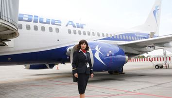 Secretele meseriei de stewardesă dezvăluite în emisiunea Șef sub acoperire