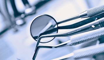 (P) Atenție! Orice clinică stomatologică trebuie să sterilizeze instrumentele astfel