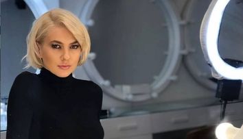 Lidia Buble, apariție seducătoare în lenjerie intimă. ”Ești Marilyn Monroe de România”