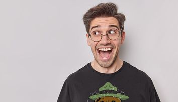 (P) Tricouri personalizate cu mesaje haioase